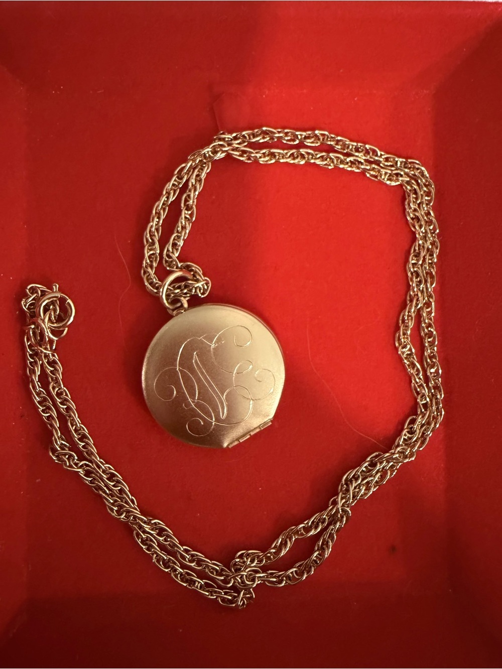 Vintage Edwardian Gold Filled Round Locket Pendant Necklace BLE Monogram 1900s